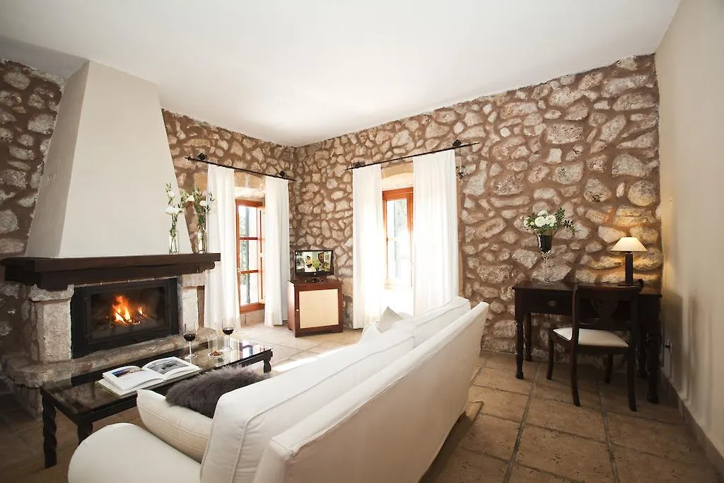 Farm stay Agroturisme Son Cardaix Arta